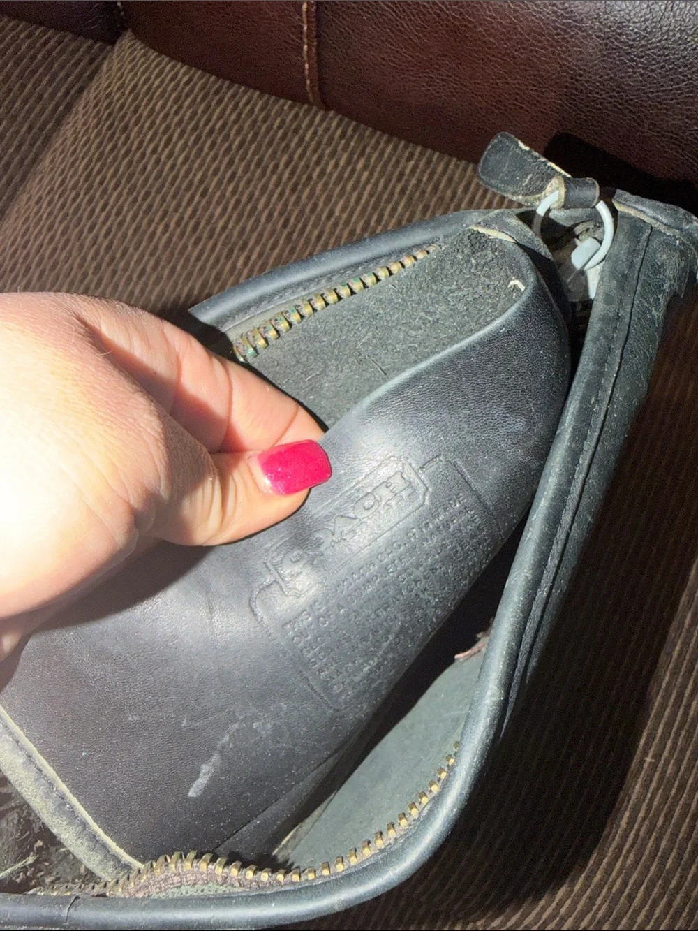 VTG 80’s leather coach bag needs rehab